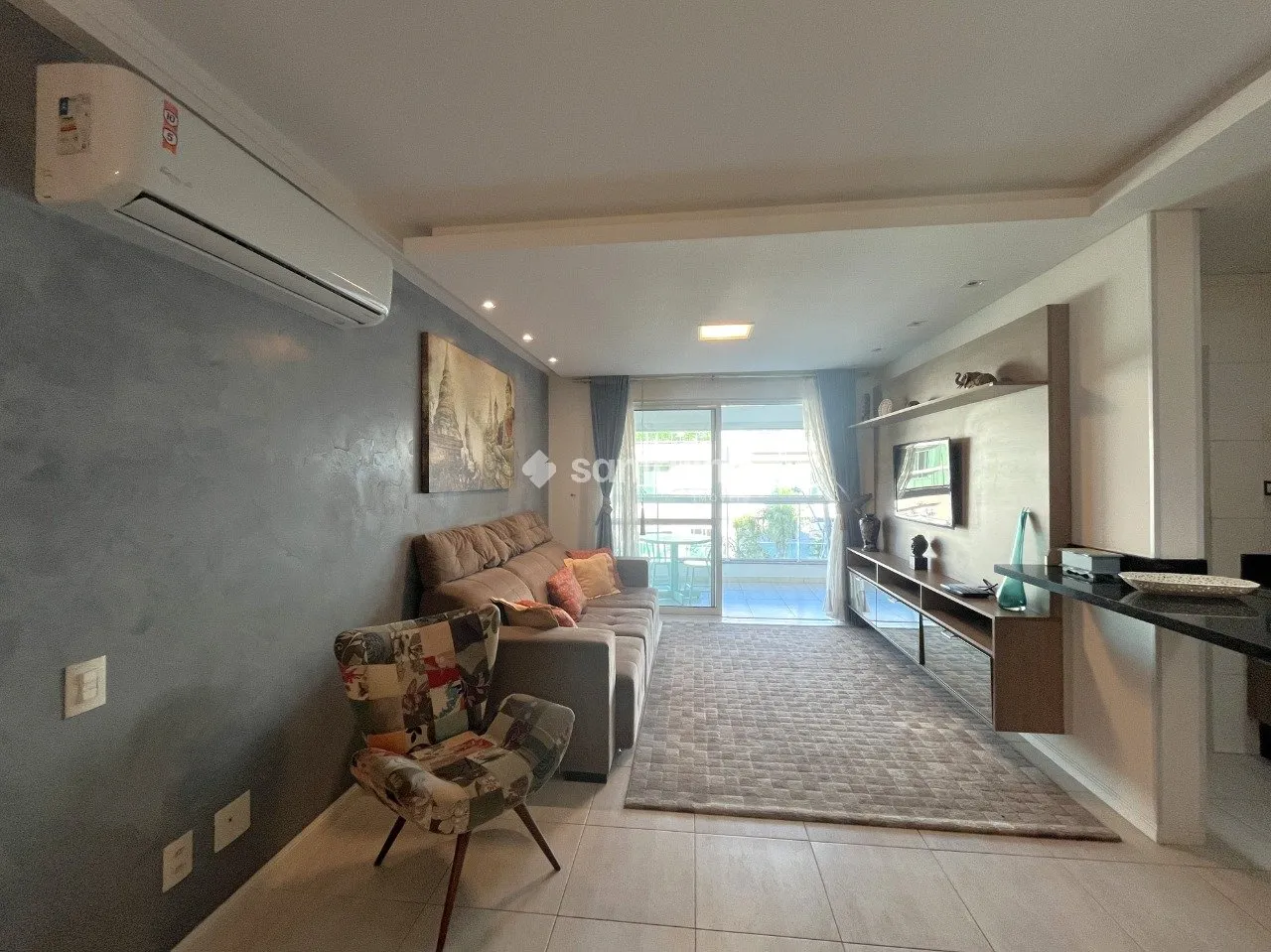 Меблированная квартира на 3 спальни, 180 м² и 2 места