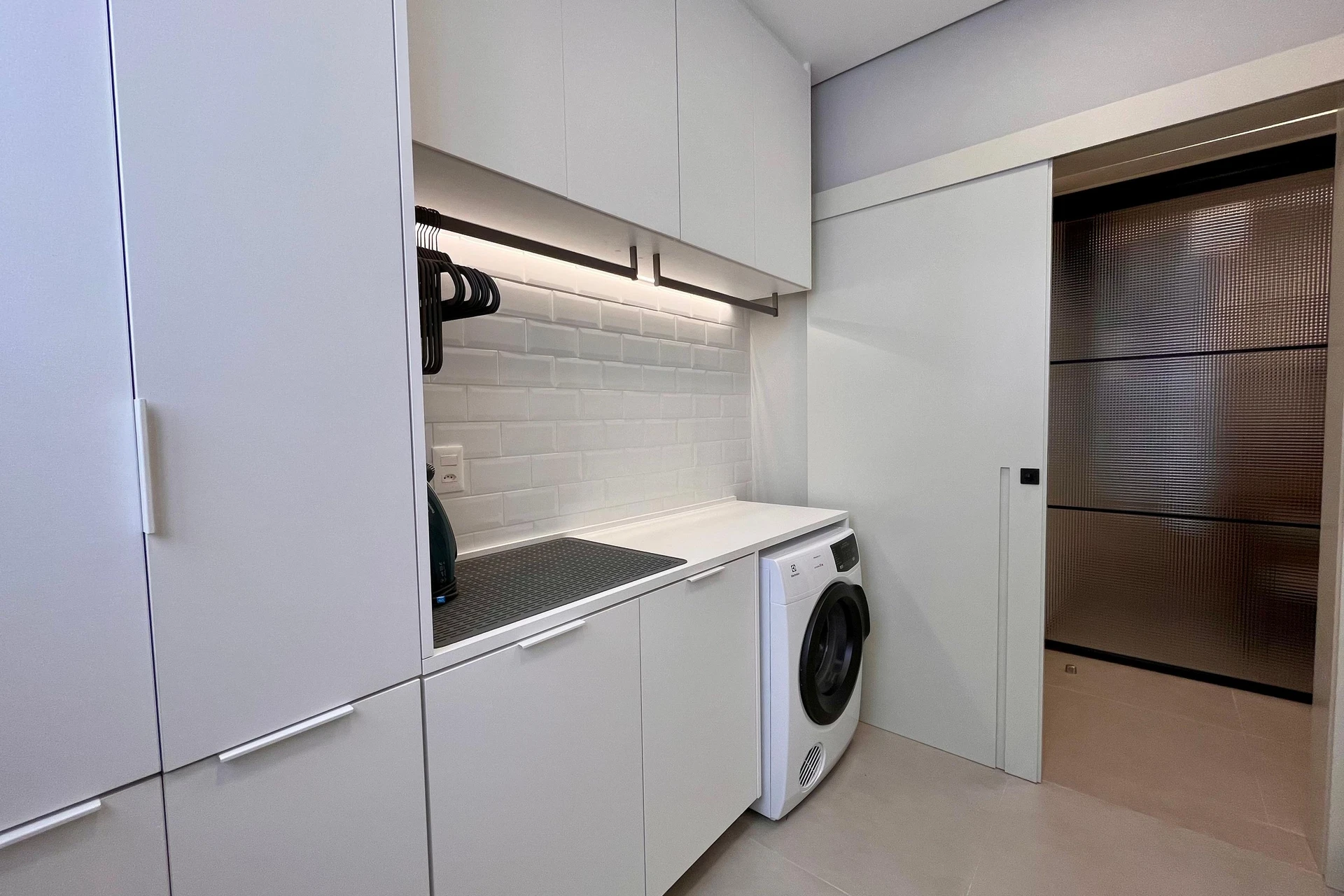 Квартира 150 м² з панорамними вікнами та гардеробною — photo 38