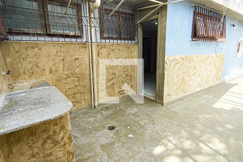 Duplex rental house with 6 bedrooms and 600 m² — photo 39