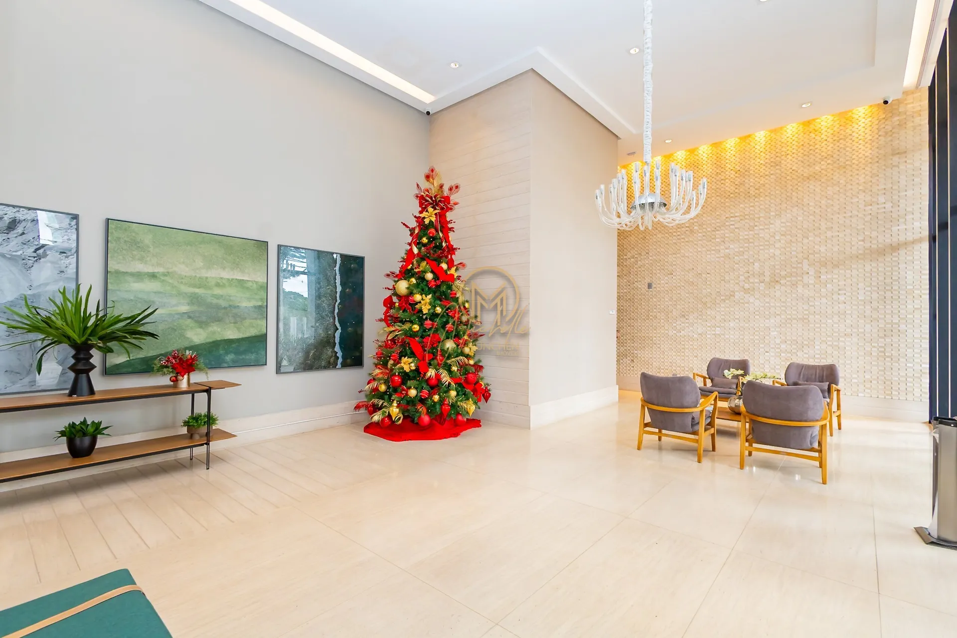 Furnished 462 m² apartment with 4 en-suite rooms — photo 68