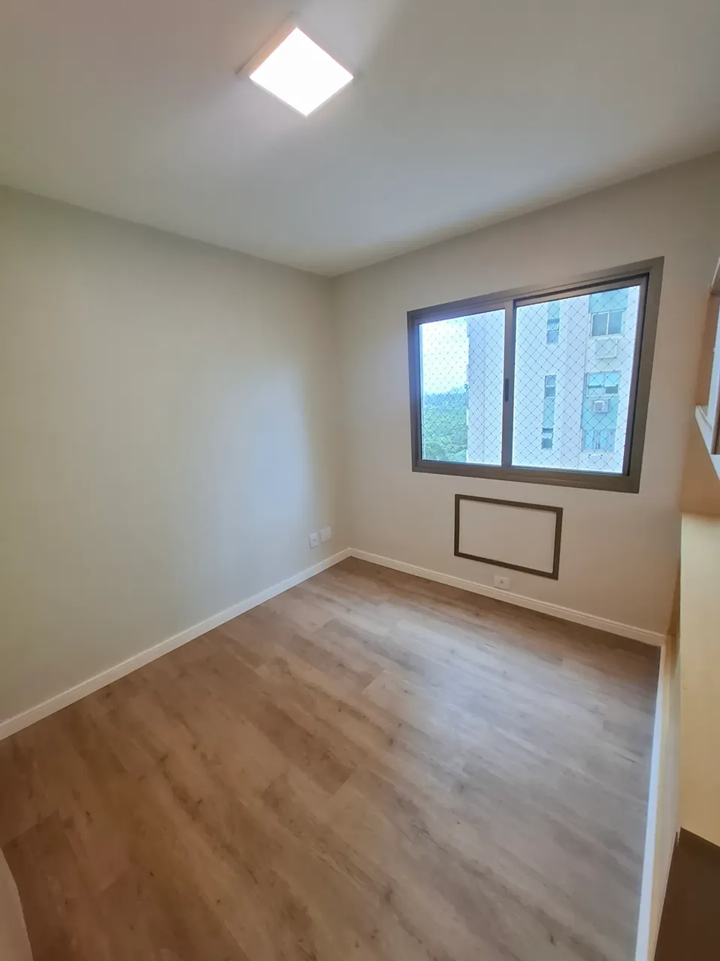 Apartment, 160 m², with floor-to-ceiling windows — photo 10