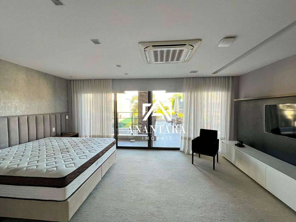 Furnished 980 m² house with 4 en-suite bedrooms — photo 5