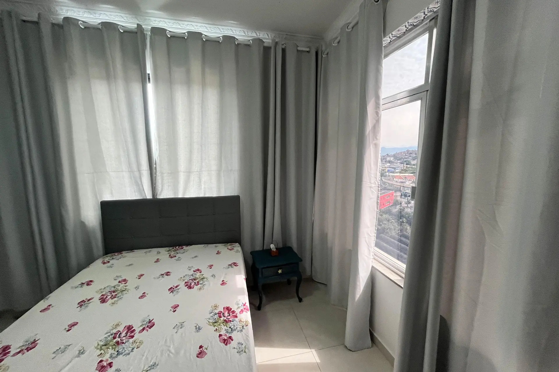Apartamento mobiliado com 1 quarto e cozinha em conceito aberto — photo 2