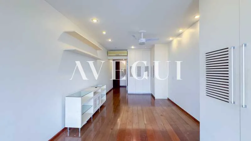 Apartamento residencial com 4 quartos e varanda fechada — photo 19