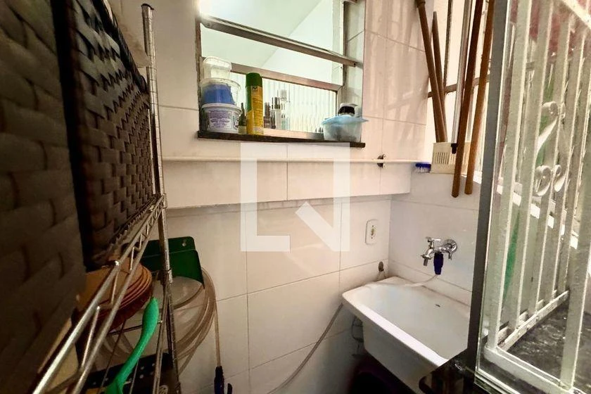 Apartamento mobiliado de 114 m² com 3 quartos e 2 banheiros — photo 35