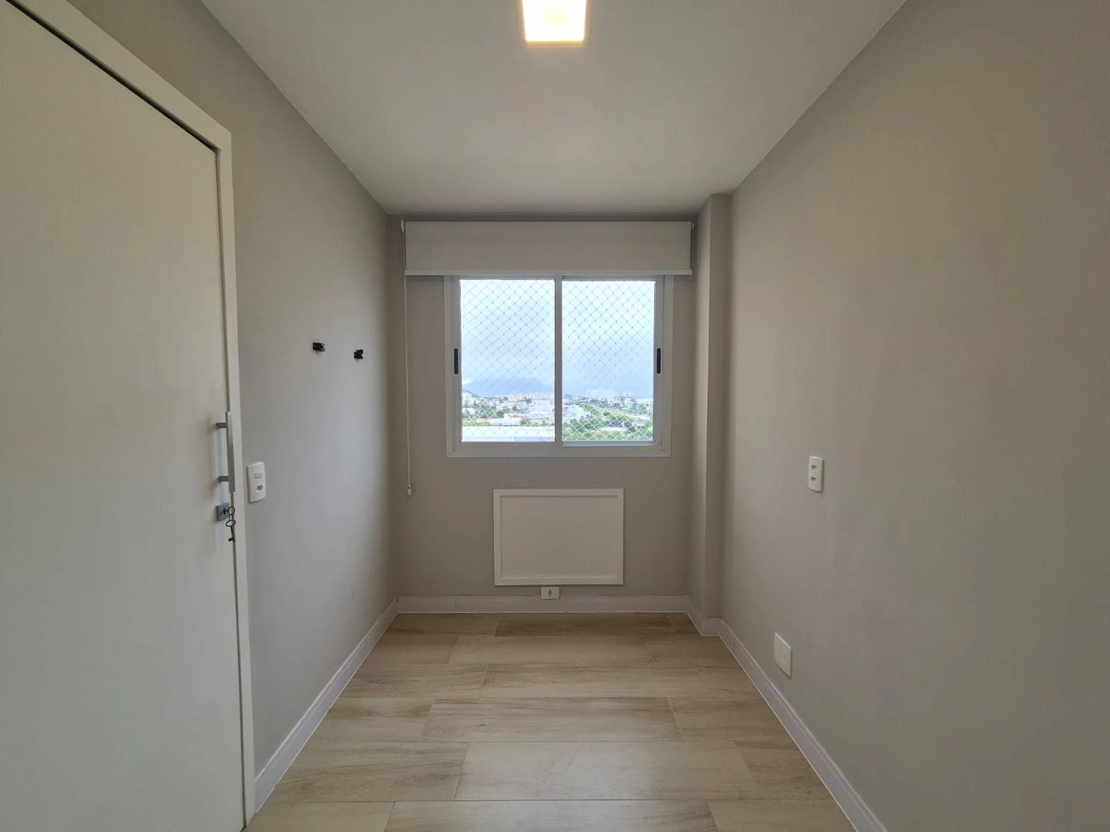 Квартира 74 м² з власним басейном та заскленим балконом — photo 23