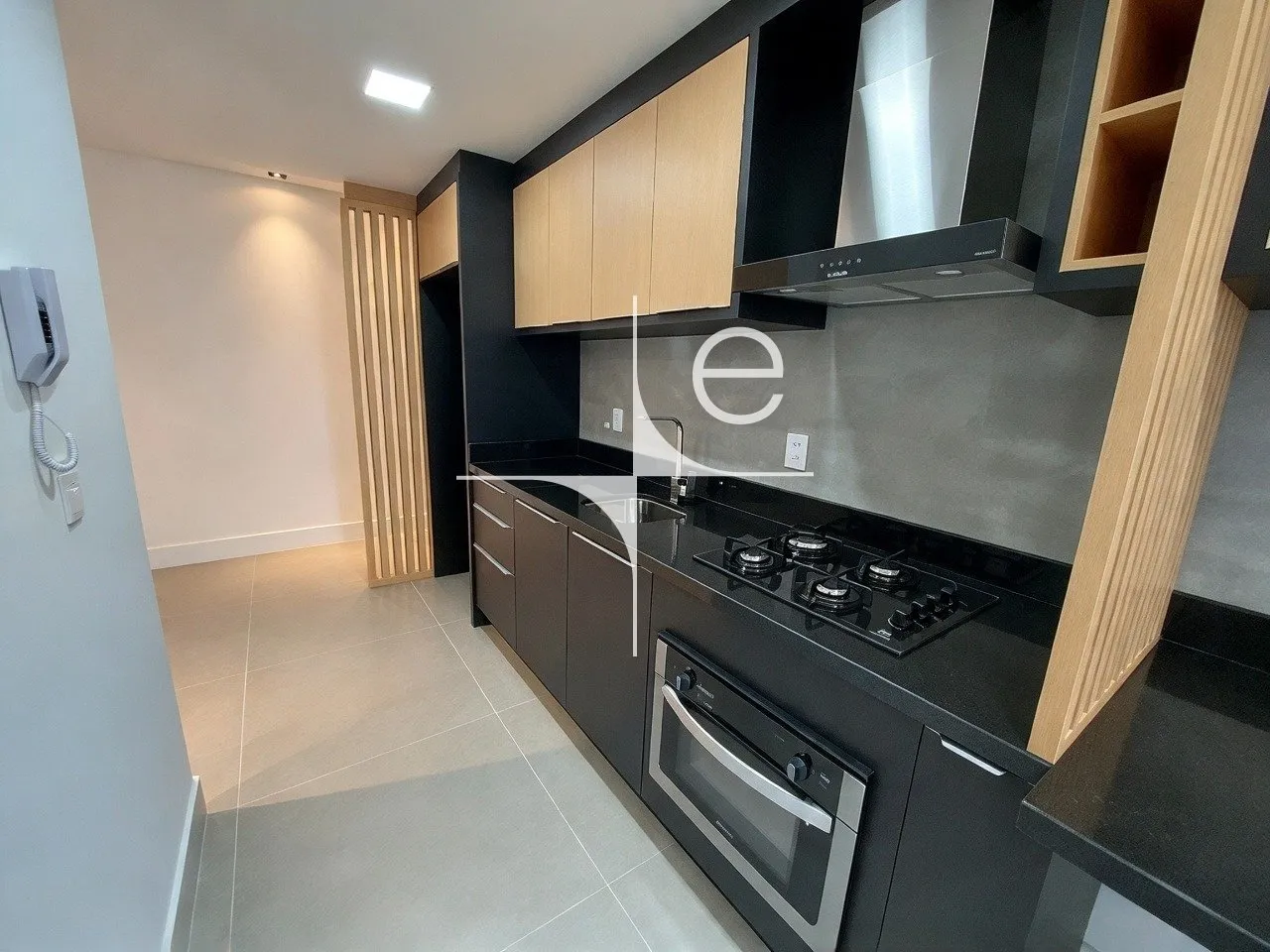 Furnished apartment, 80 m², with a grill on the balcony — photo 8