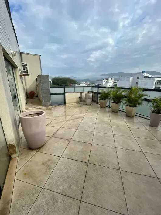 3 quartos e vista para as montanhas: apartamento de 415 m² — photo 5