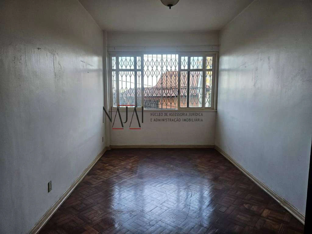 3-bedroom apartment with a closed kitchen and 120 m² — photo 14