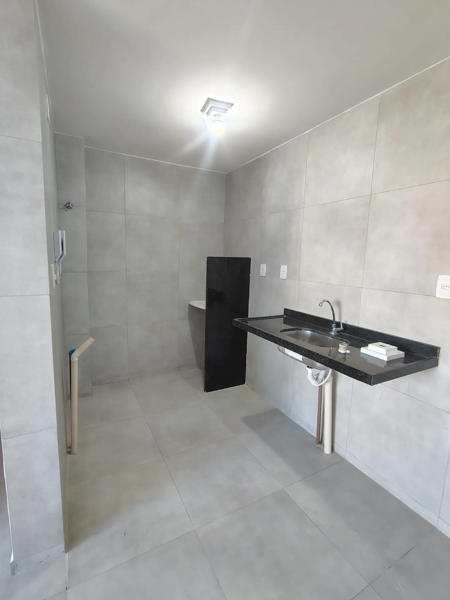 Квартира: 2 спальні, 1 з власною ванною кімнатою, 48 м² — photo 2