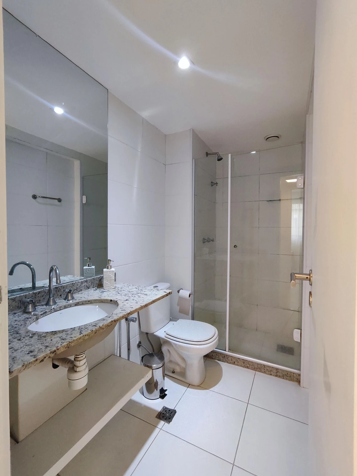 Apartamento de 2 quartos em condomínio com sauna — photo 18