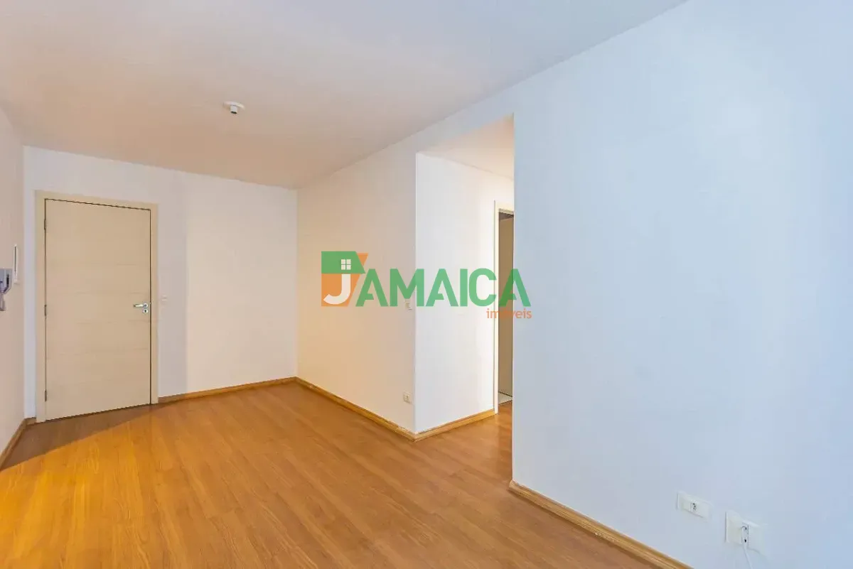 Дерев'яна підлога або ламінат та 2 спальні: квартира 68 м² — photo 21