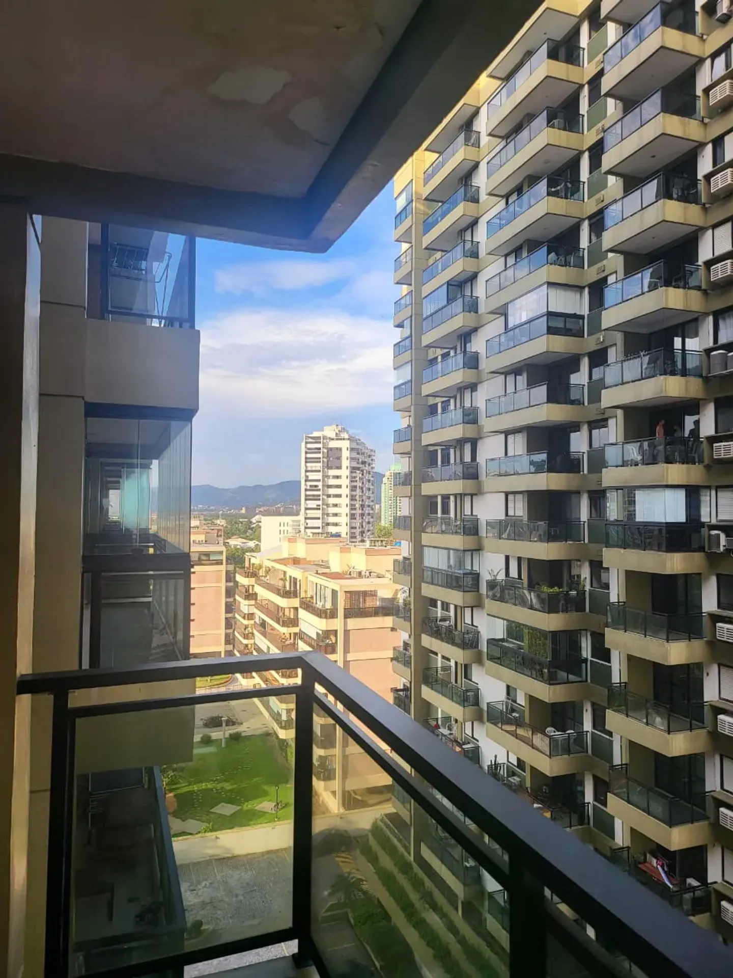 60 m² apartment with a washing machine and a water view — photo 9
