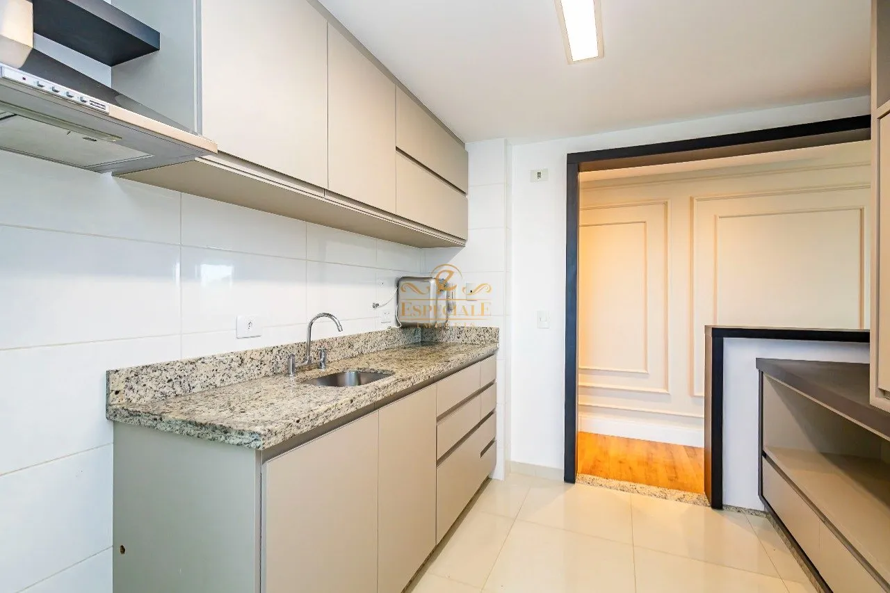 Квартира 134 м² без меблів з 2 спальнями-світами — photo 11