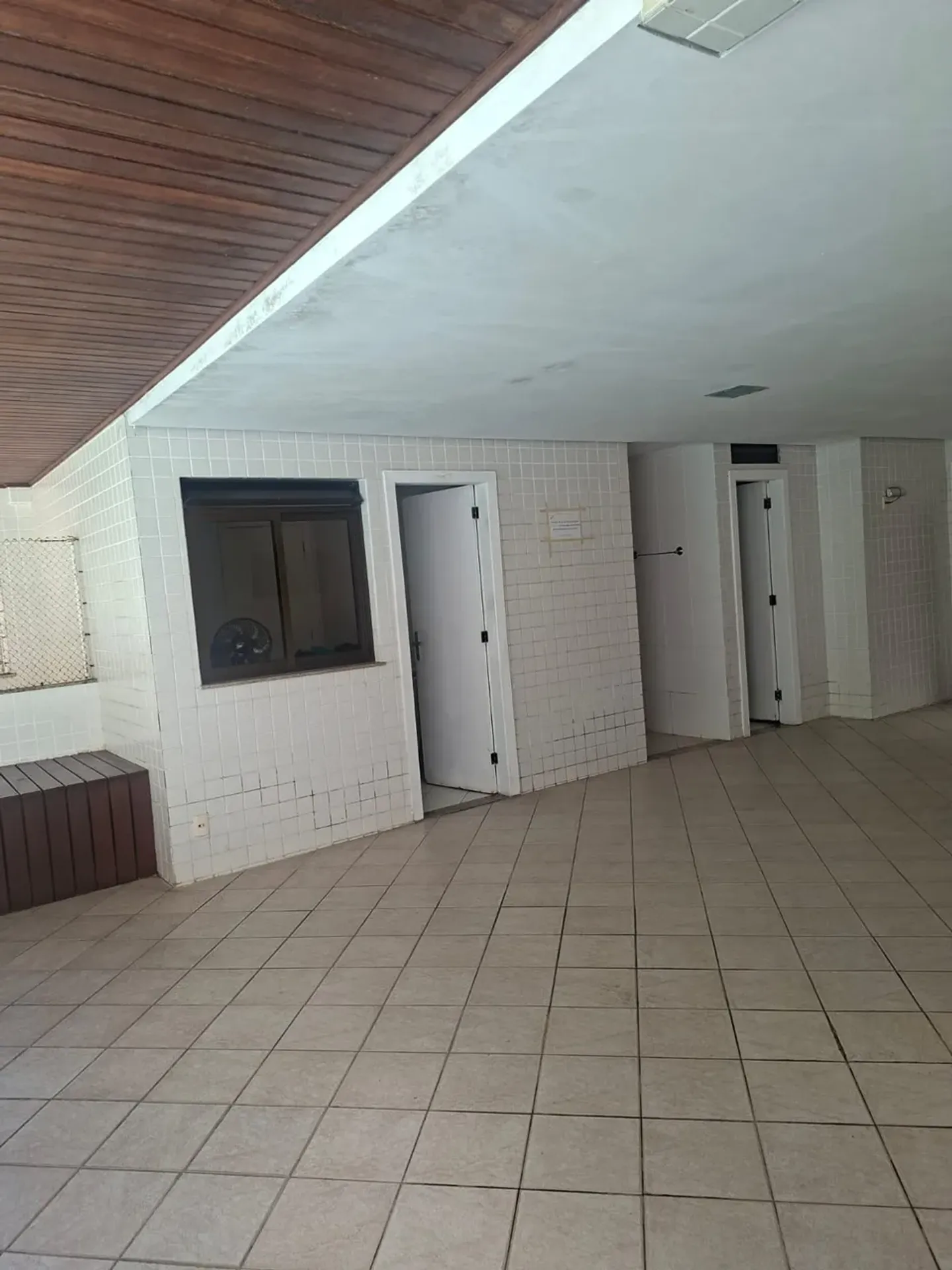 75 m² apartment with 3 bedrooms and a balcony — photo 27