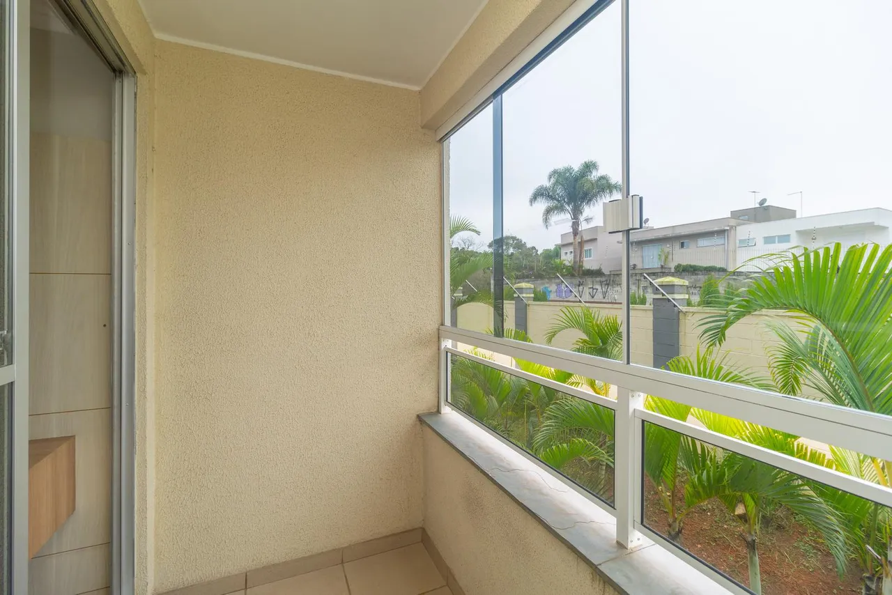 3-bedroom apartment with glassed-in balcony — photo 10