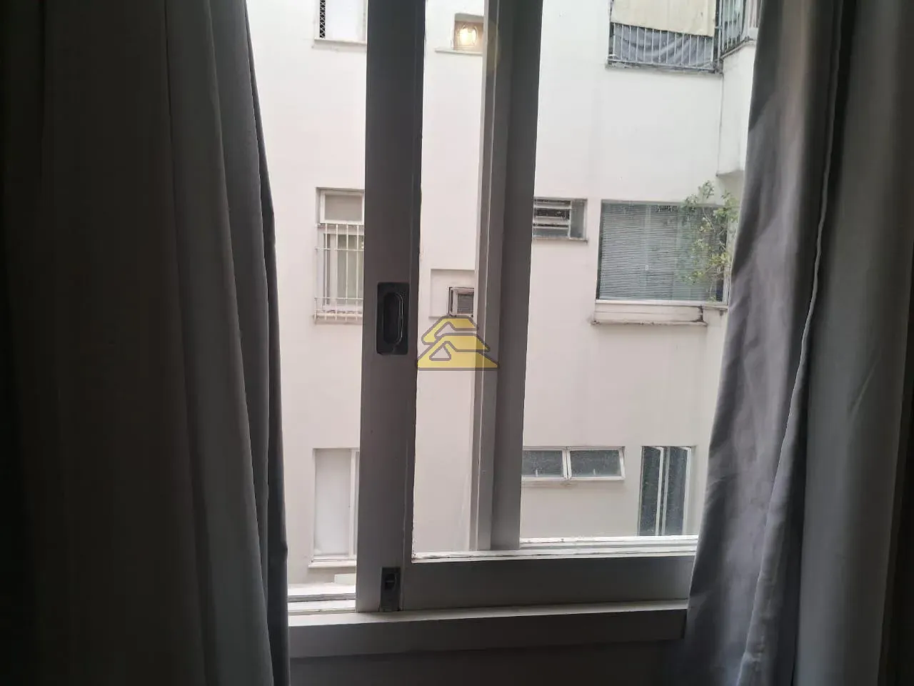 3-bedroom apartment with 1 parking space and 1 bath — photo 25