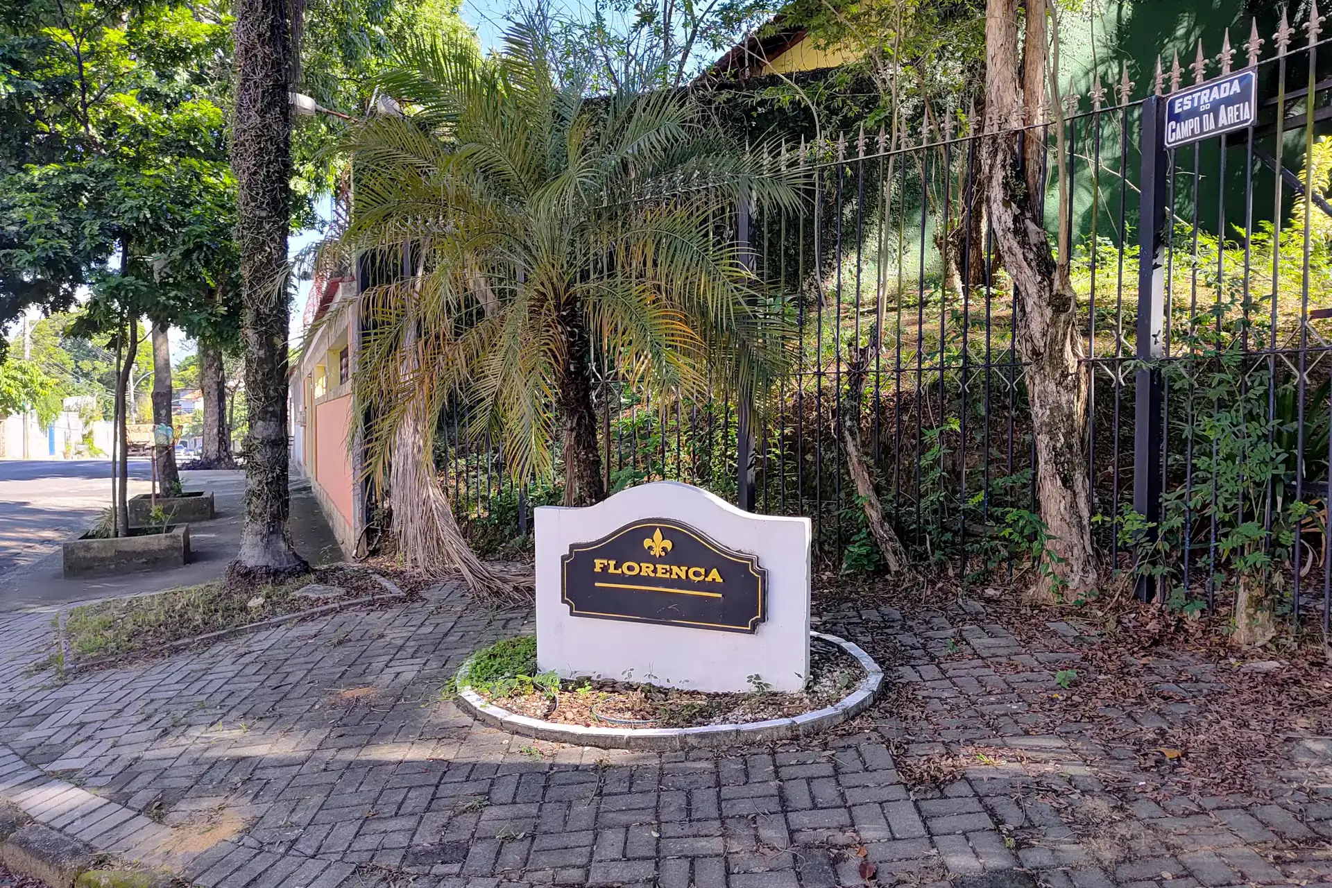 Casa amueblada con 4 dormitorios y 4 baños — photo 98