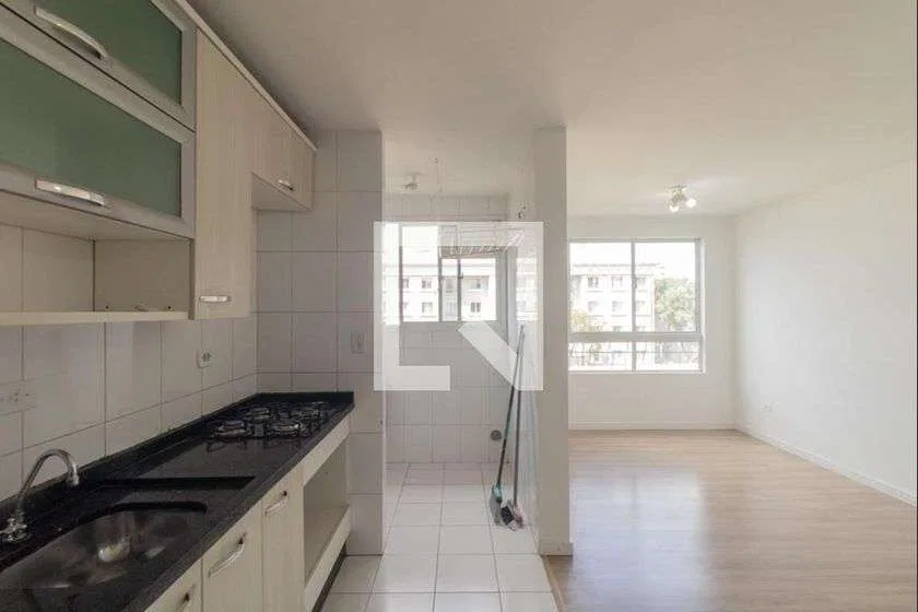 Apartment, 53 m², with wood or laminate floors — photo 4