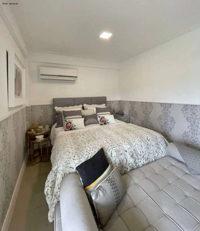 House with 4 en-suite bedrooms, 6 baths and 3 parking — photo 15