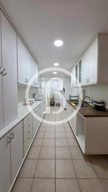 Apartamento de 130 m² com 3 quartos e varanda — photo 22