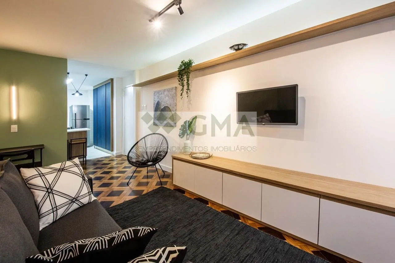 Furnished apartment with open-plan kitchen and 2 bedrooms — photo 12