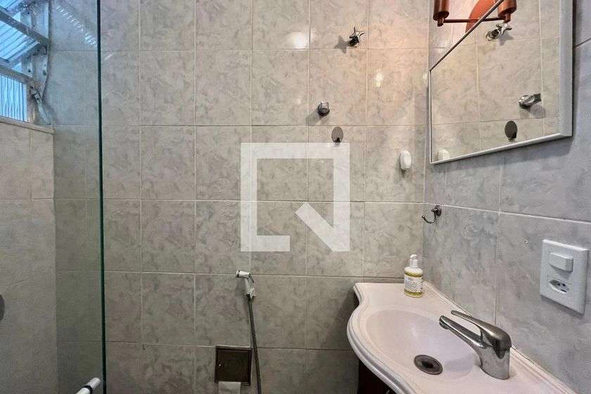 Apartamento mobiliado com 3 quartos e 90 m² — photo 25