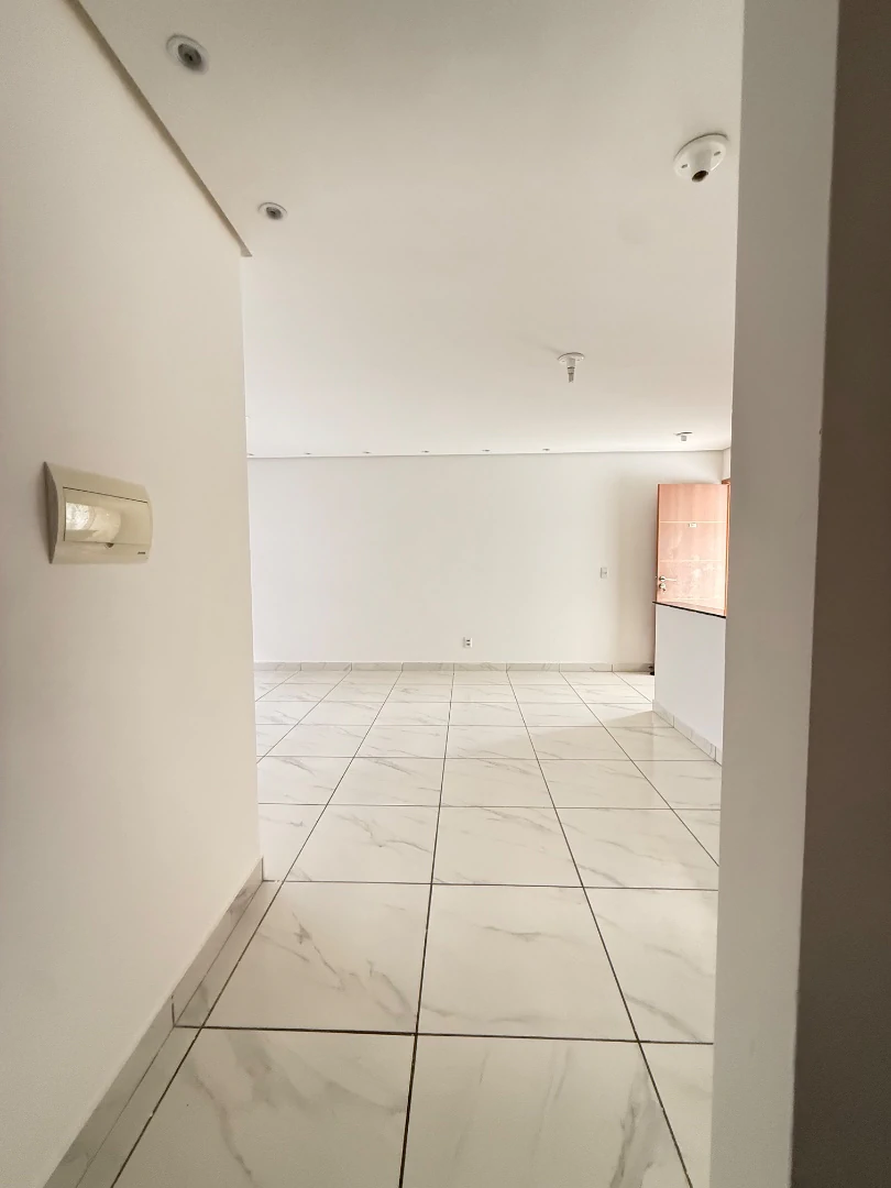 3-bedroom apartment with open-plan kitchen — photo 18