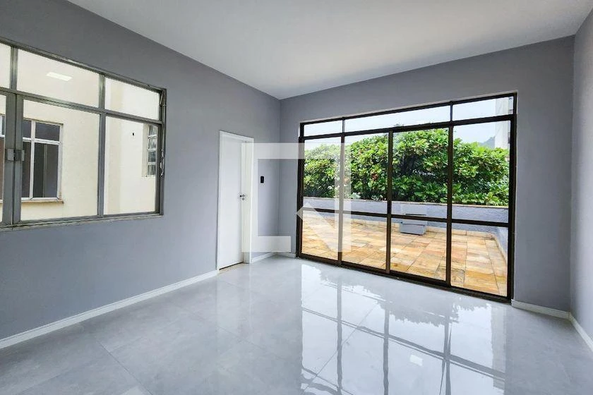 250 m² apartment with a mountain view and a walk-in closet — photo 22