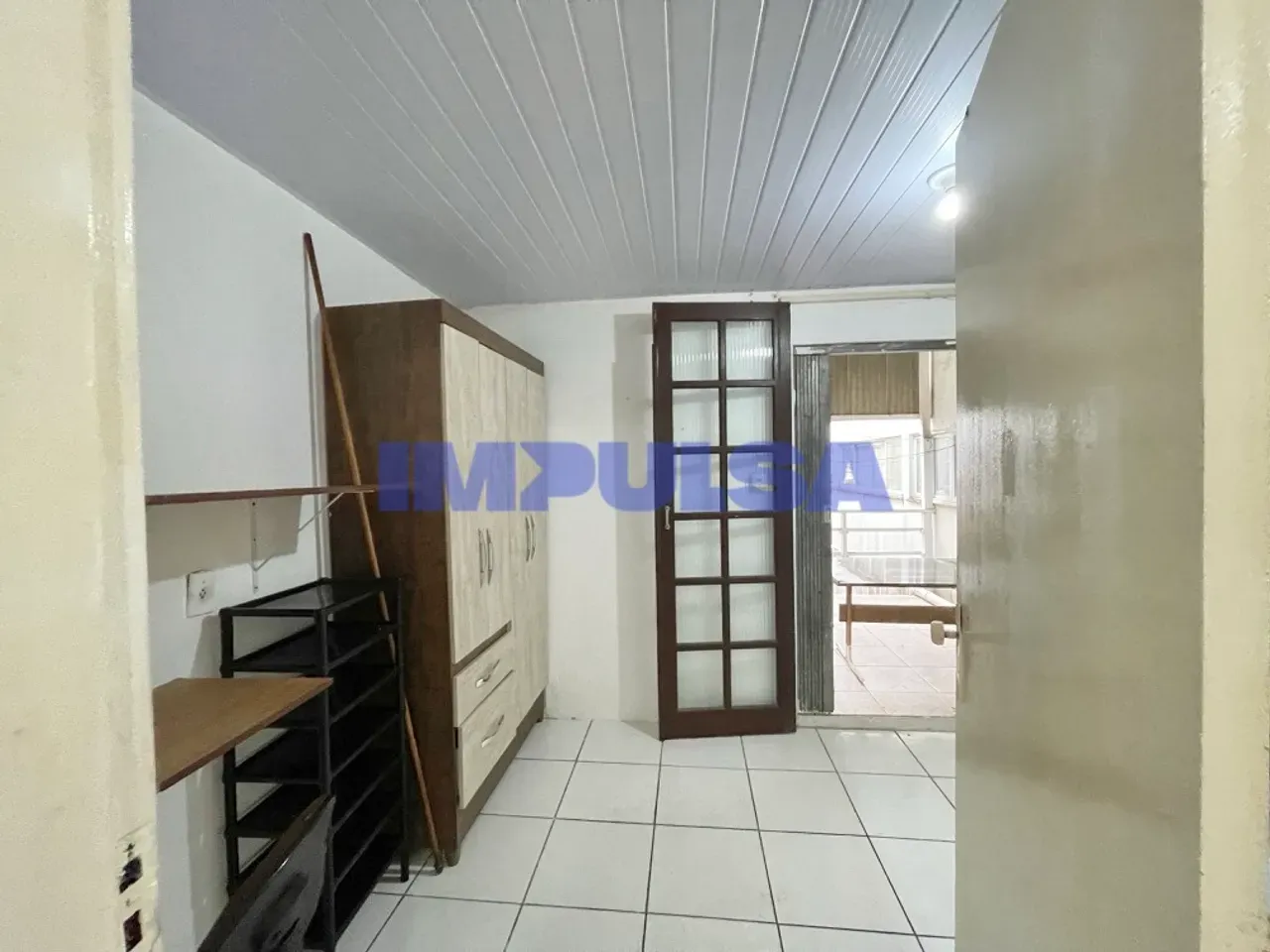 Furnished studio, 15 m², with a home office — photo 8