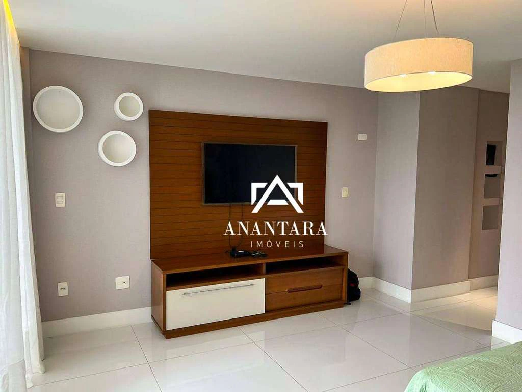Furnished 980 m² house with 4 en-suite bedrooms — photo 23