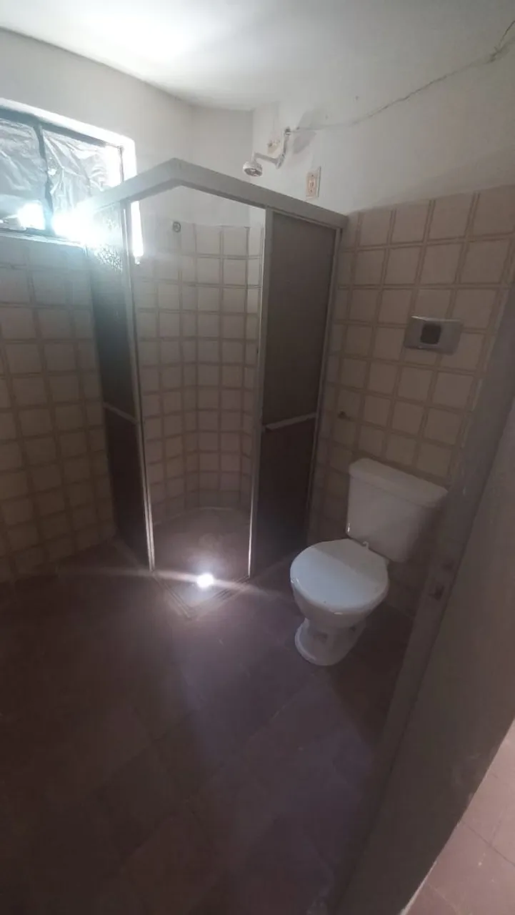 Unfurnished apartment with a closed kitchen and 2 bedrooms — photo 7