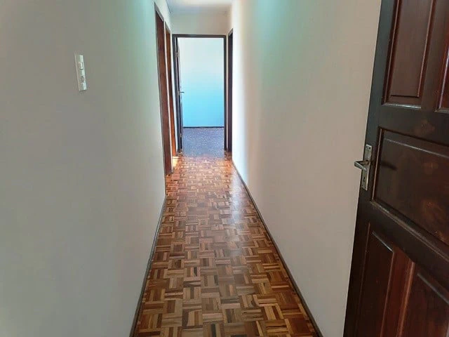 Ground-floor apartment with 3 bedrooms and 1 bathroom — photo 13