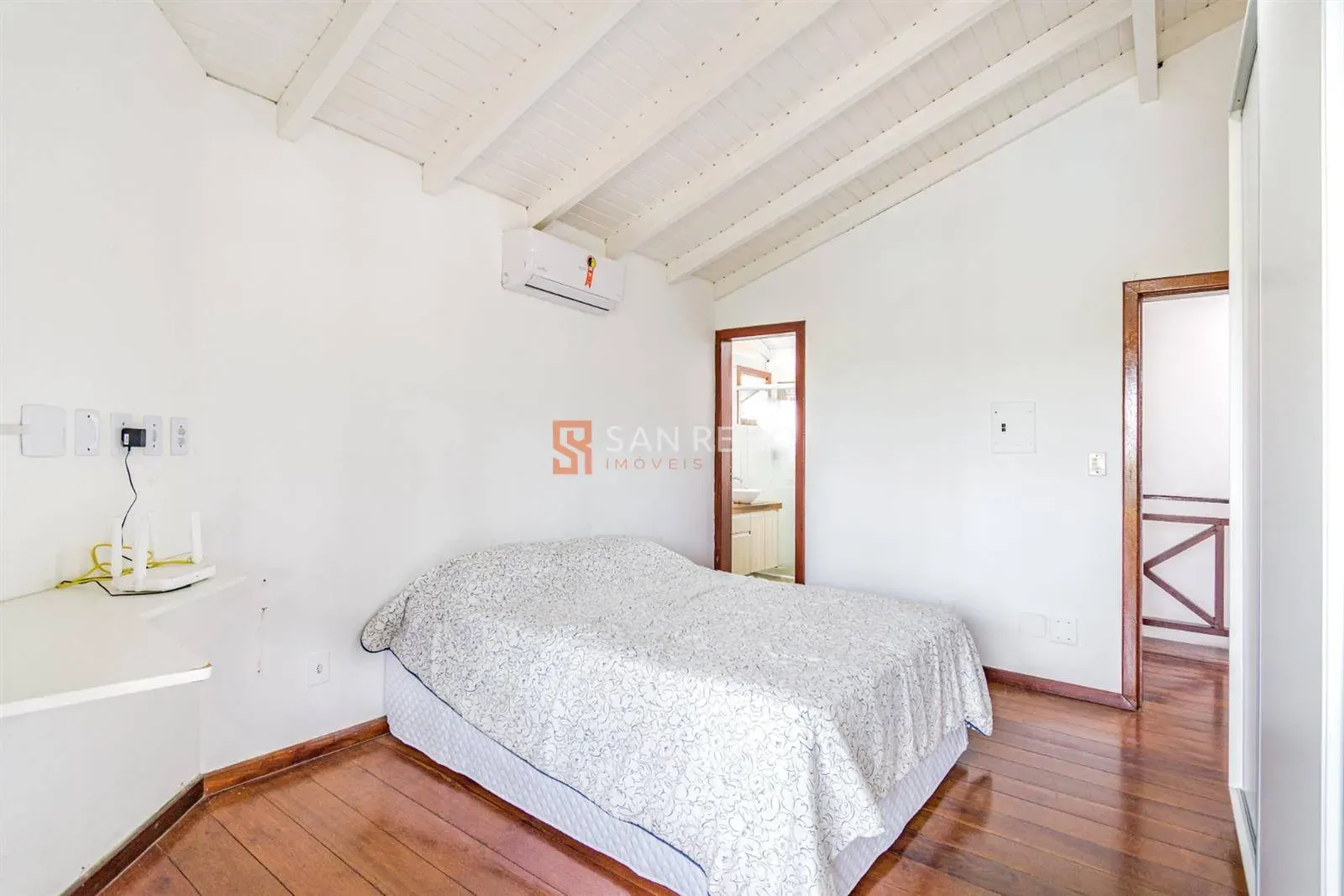 Casa mobiliada com 4 suítes e varanda privativa — photo 35