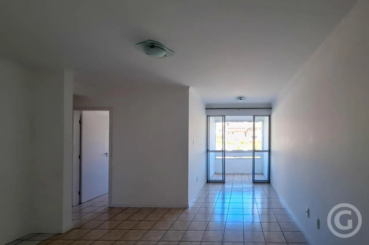 3-bedroom apartment, 1 with its own bathroom, 104 m² — photo 13