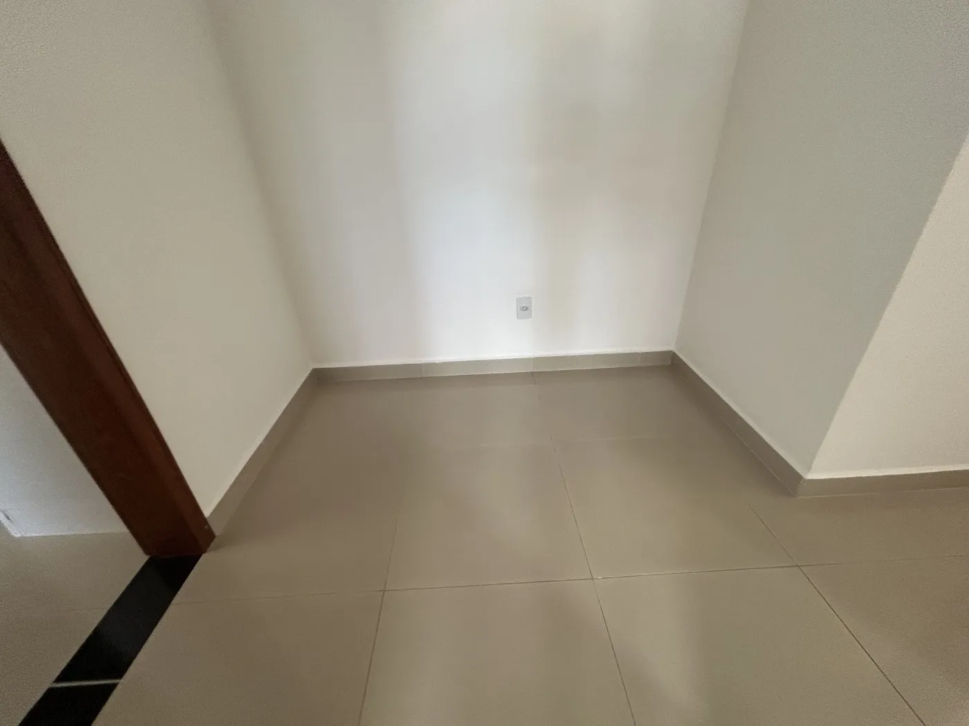 Mountain view in a 3-bedroom apartment, 231 m² — photo 48