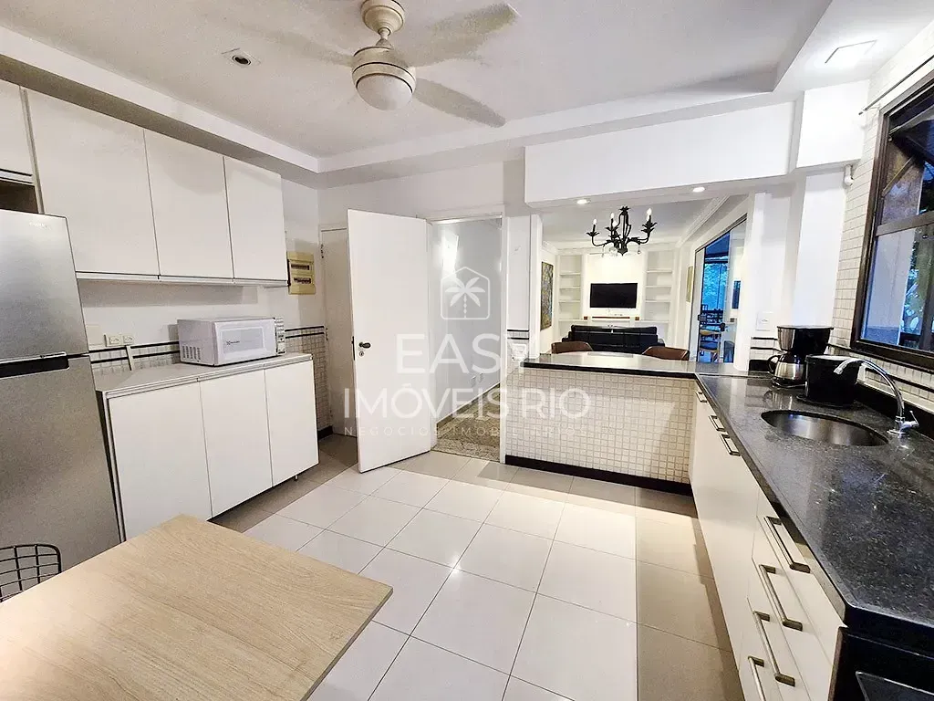 Apartamento com 2 quartos e 3 banheiros — photo 28