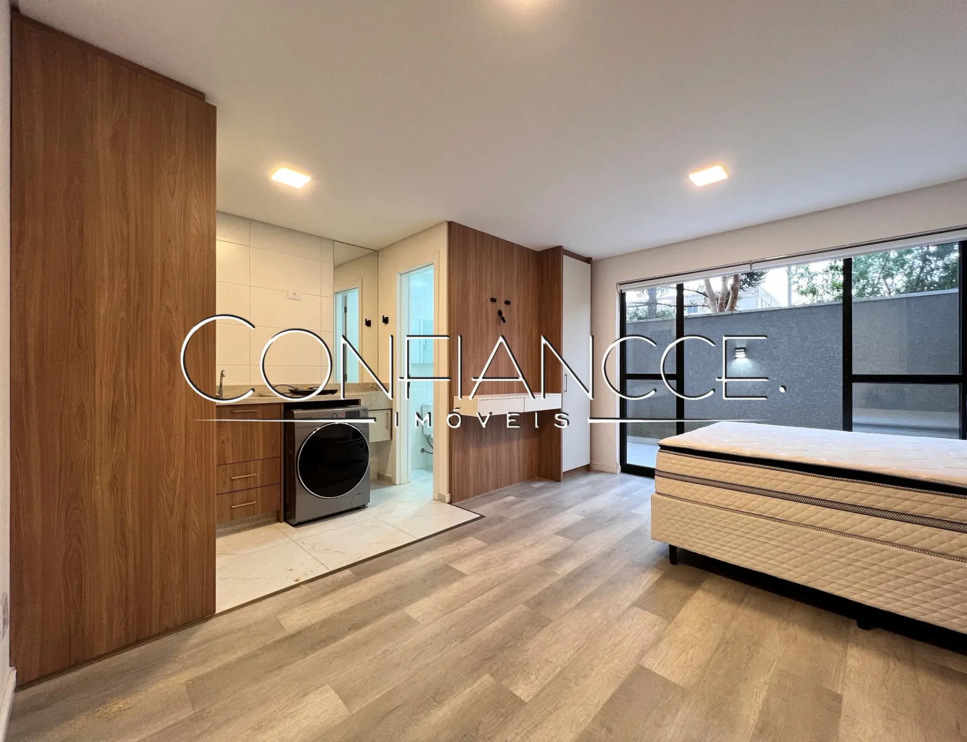 41 m² studio with a home office and a private pool