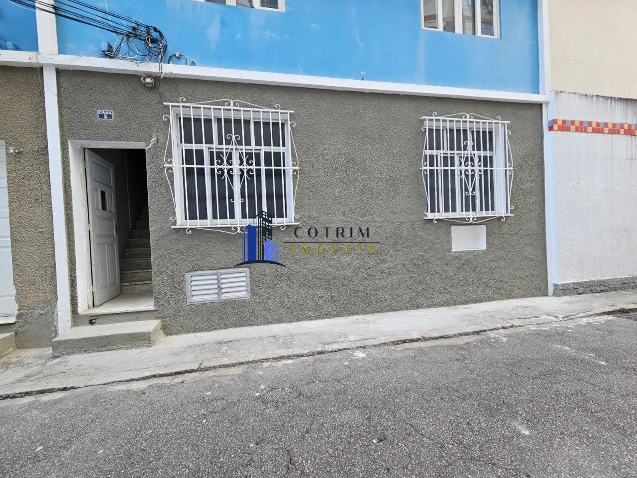 Gated community house with 3 bedrooms and a private garden — photo 15