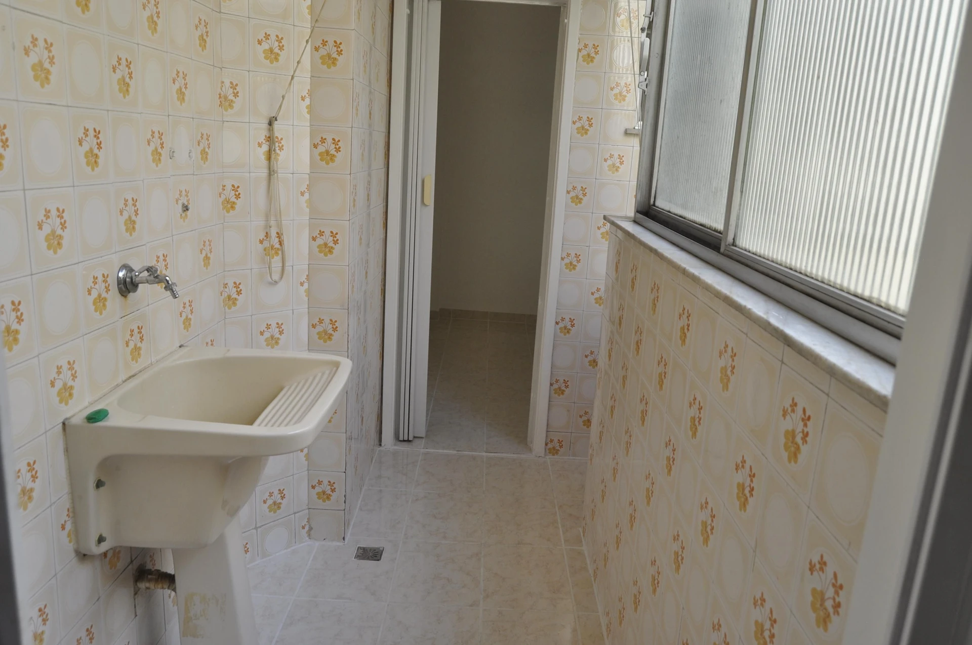Rental apartment with 2 bedrooms and 1 parking spot — photo 30