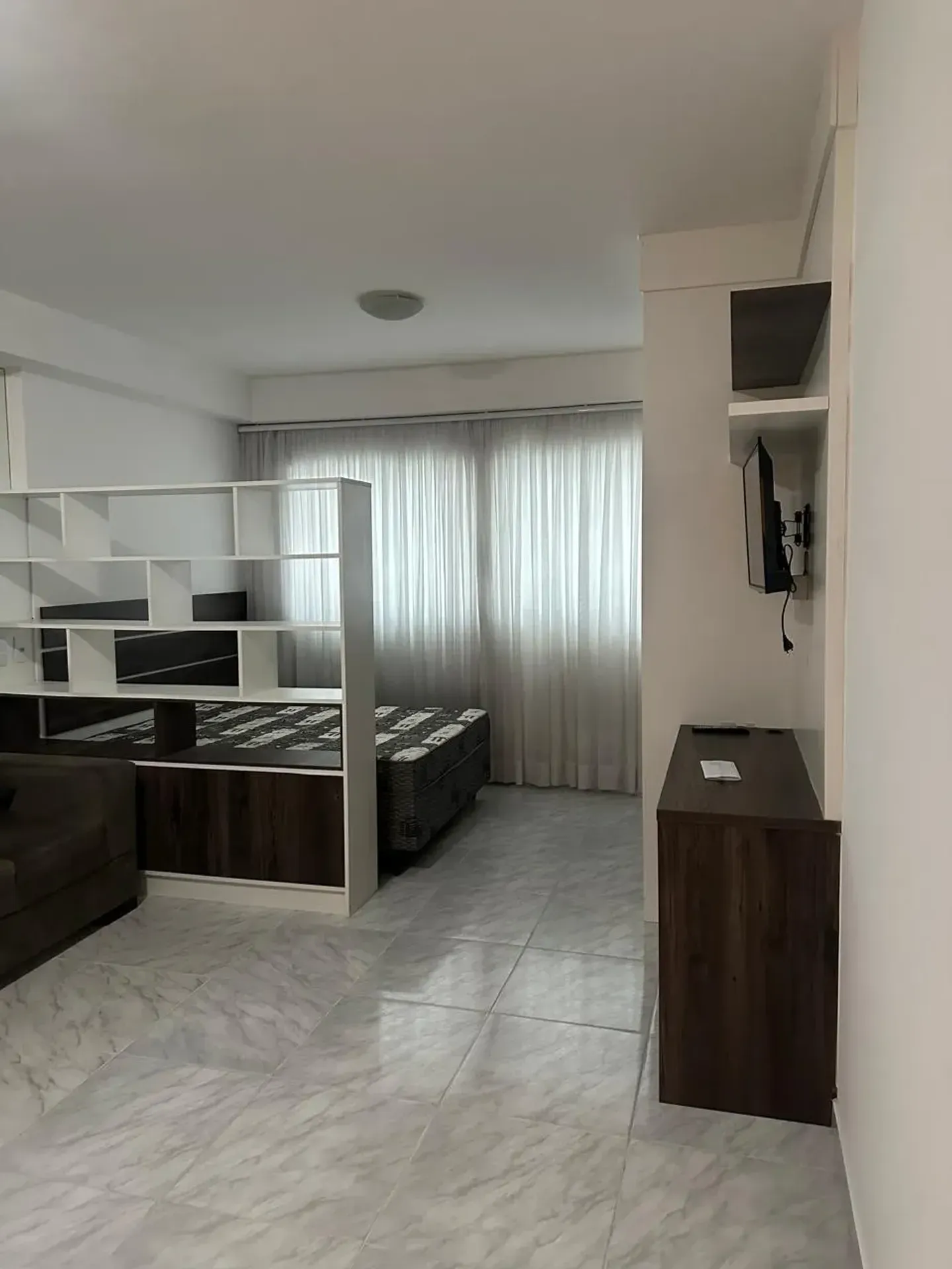 Furnished apartment with 1 bedroom and open-plan kitchen — photo 30