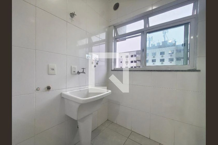 3-bedroom apartment, 1 with its own bathroom, 89 m² — photo 12