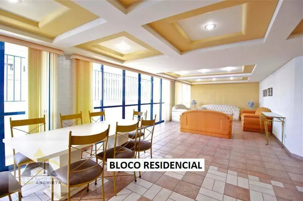 Apartamento de 3 dormitorios con balcón — photo 25