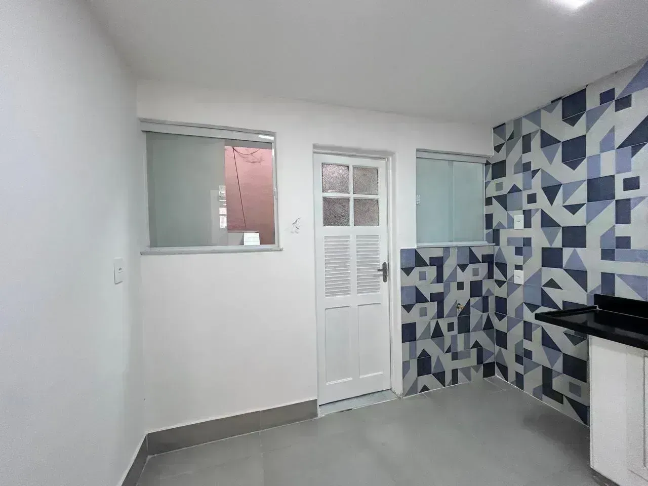 2-bedroom apartment with 2 bathrooms and 1 parking spot — photo 25
