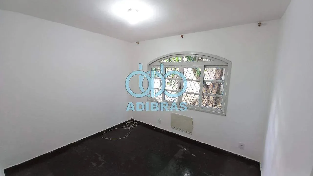 Rental apartment with 2 bedrooms and 1 parking space — photo 11