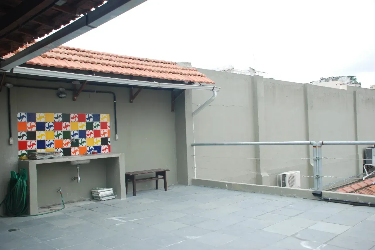 Unfurnished house with 5 bedrooms and 4 bathrooms — photo 4