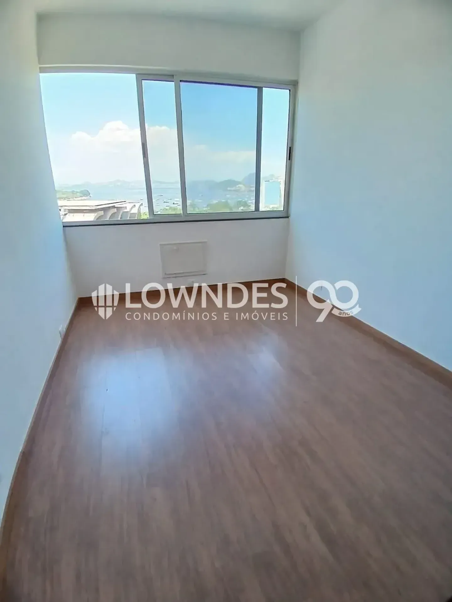 3-bedroom apartment with 1 bathroom and parking space — photo 18