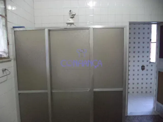 Casa com 4 quartos, 295 m² construídos e piscina — photo 10