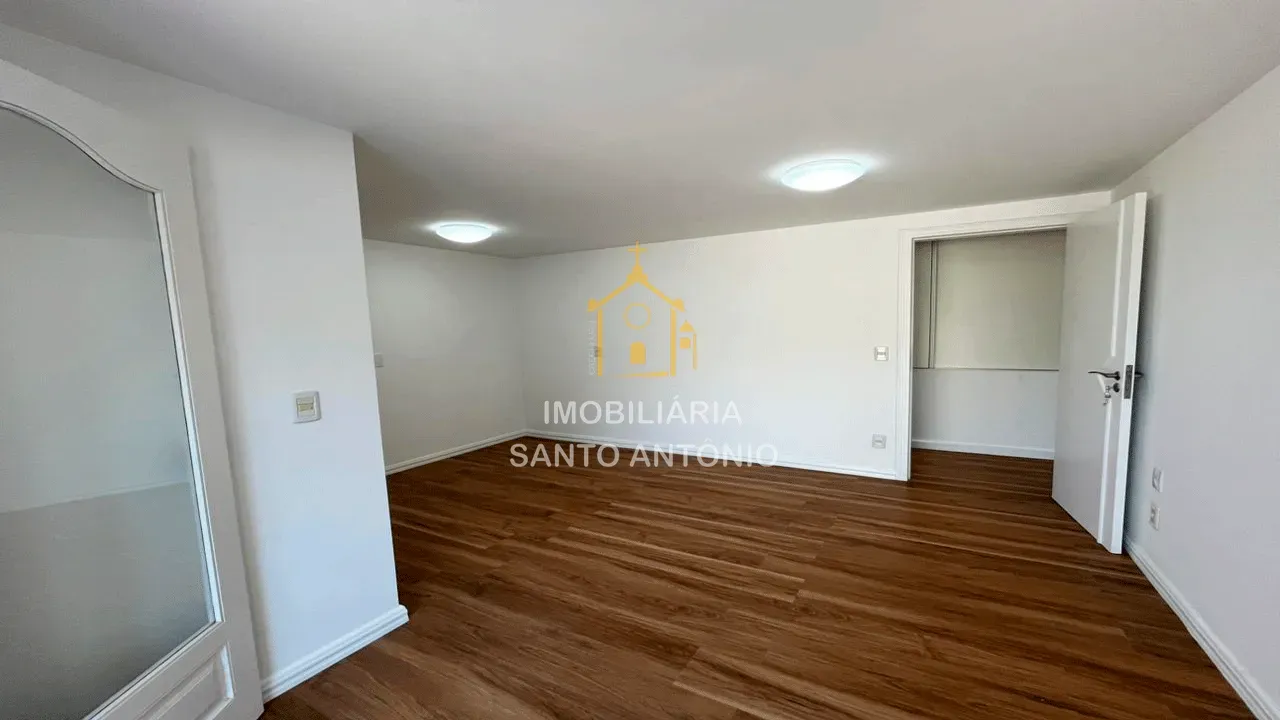 Меблированный дом: 3 спальни, 2 сьюта, 350 м² — photo 29
