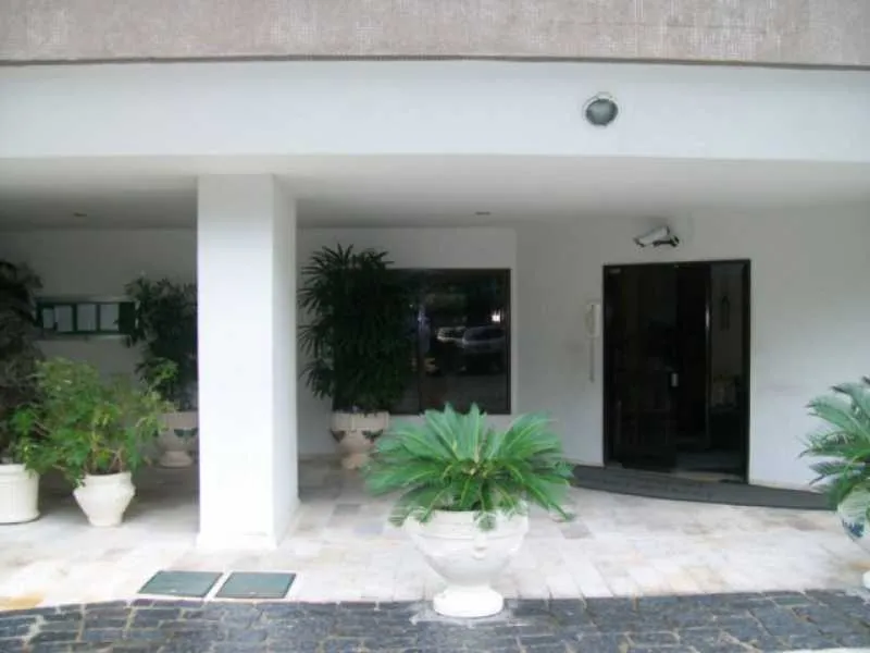 Apartamento com varanda, 2 quartos e 1 banheiro — photo 14